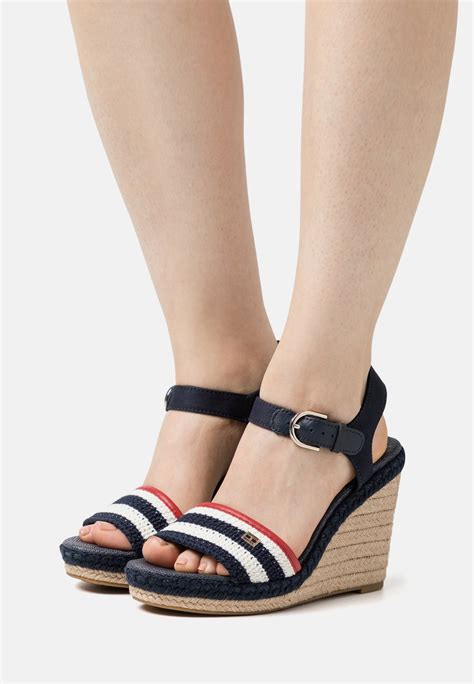 tommy hilfiger platform shoes